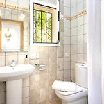 Sea View Pool 2km To Cala Canyelles Fully Air Conditioned King Queen Quality Beds Bbq Tatil Evi