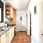 Sea View Pool 2km To Cala Canyelles Fully Air Conditioned King Queen Quality Beds Bbq * Lloret de Mar