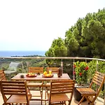 Sea View Pool 2km To Cala Canyelles Fully Air Conditioned King Queen Quality Beds Bbq Tatil Evi *